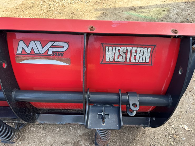 2012-ford-f550-xlt-image-33