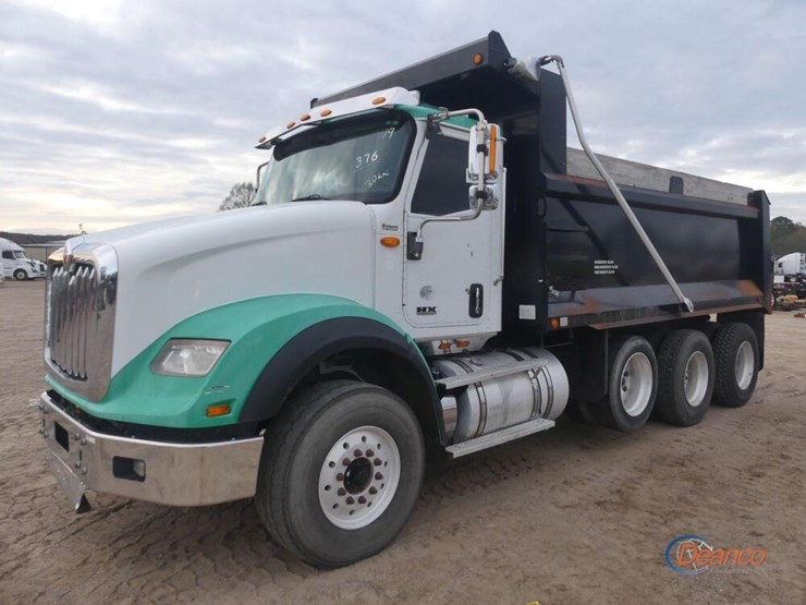 2019-international-hx615-image-26