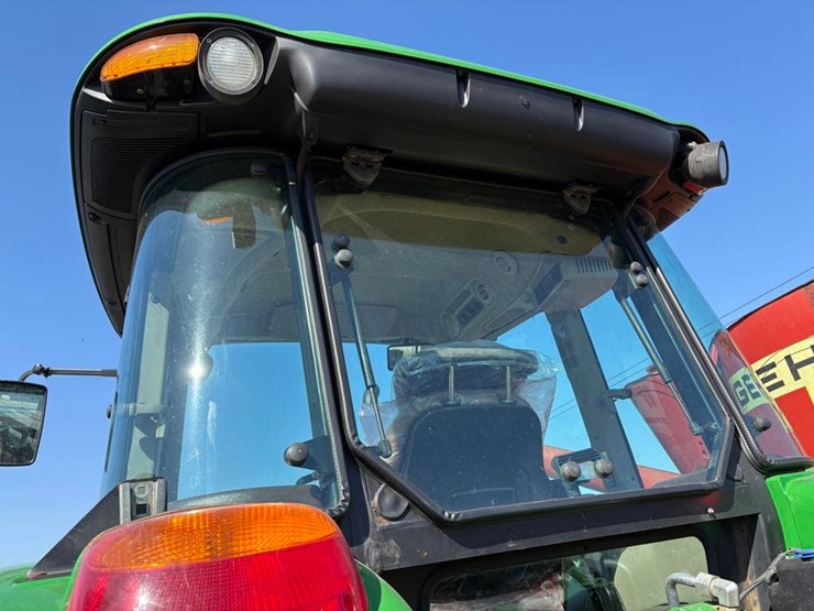 john-deere-6115d-image-14