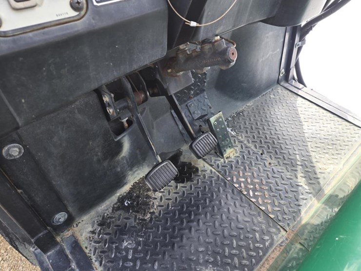 1999-cushman-turf-truckster-image-16