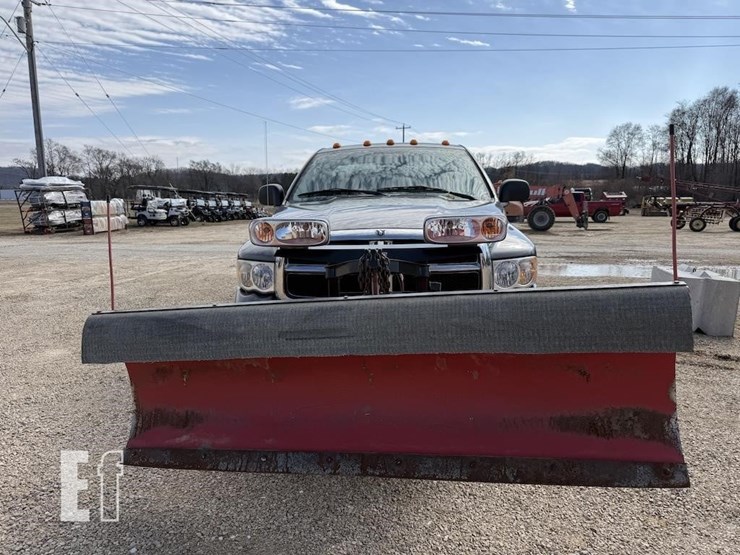 2005-dodge-ram-2500-image-2