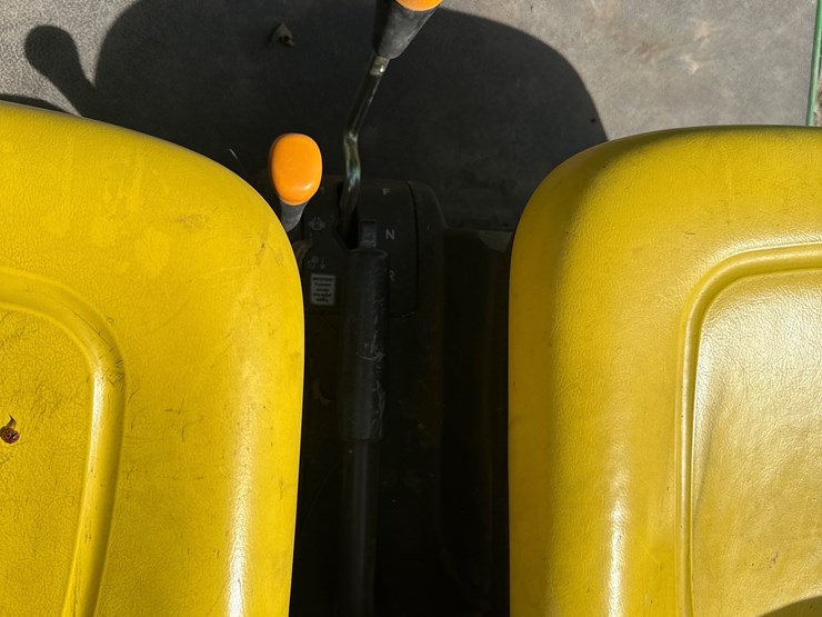 john-deere-gator-tx-image-6