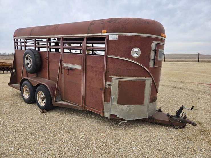 #7958-•-1994-chaparall-16'-bumper-hitch-livestock-trailer-image-6