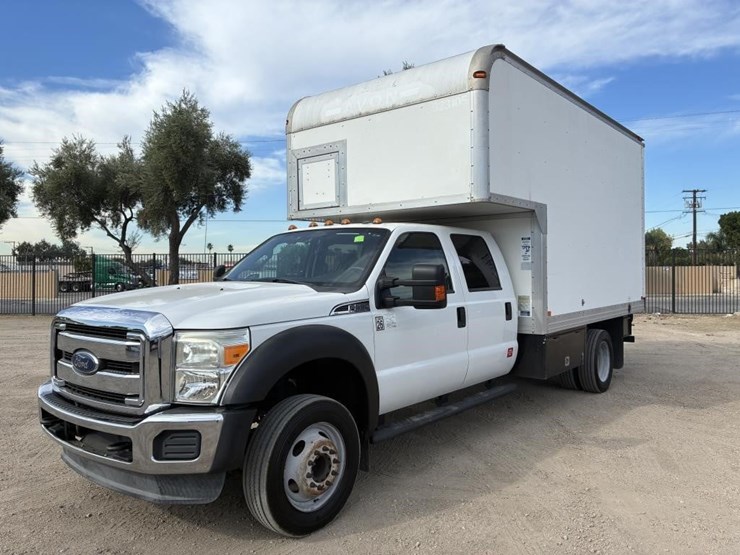 2016-ford-f550-xlt-image-1
