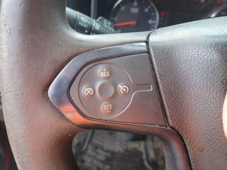 2019-chevrolet-silverado-3500hd-image-22