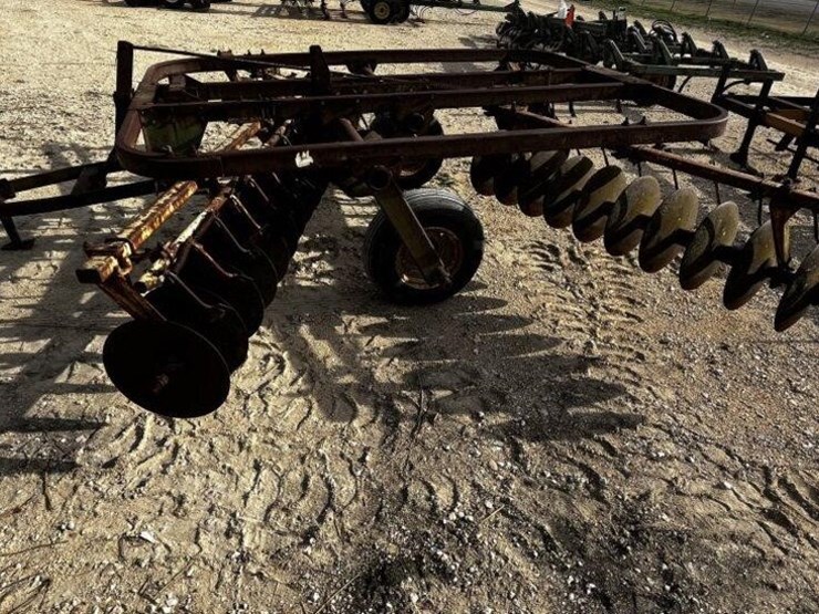 john-deere-110-image-4