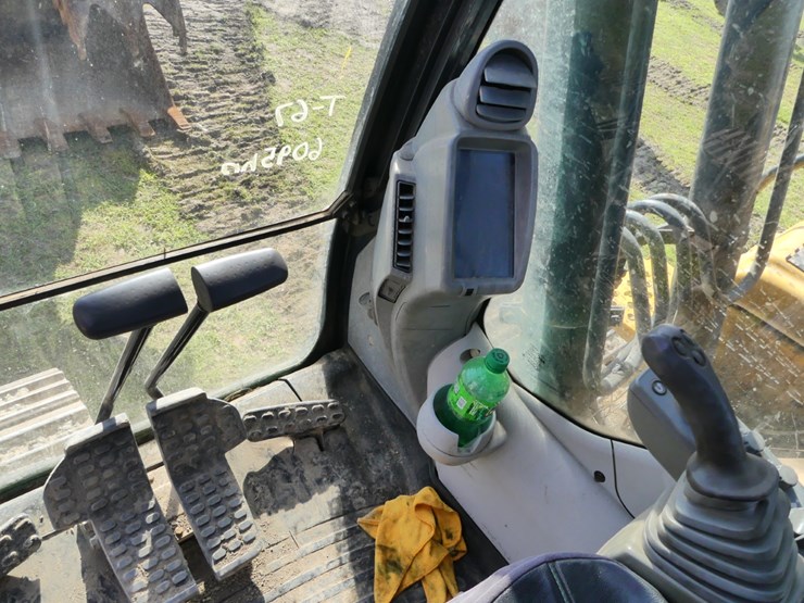 2012-deere-160g-image-13