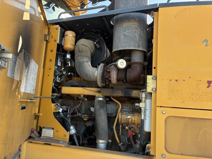 2008-deere-772d-image-31