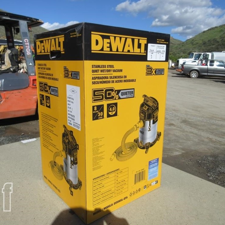 DEWALT STAINLESS STEEL WET/DRY VACUUM