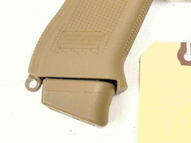 glock-pistol-image-10