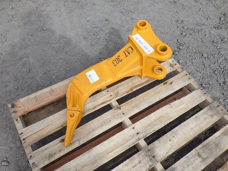 caterpillar-303-image-3