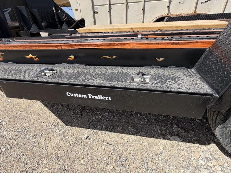 2021-custom-trailer-image-14