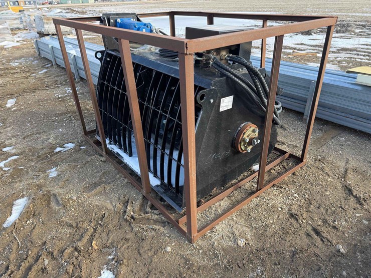 skid-steer-cement-mixer-image-1