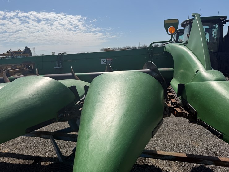 john-deere-608c-image-24