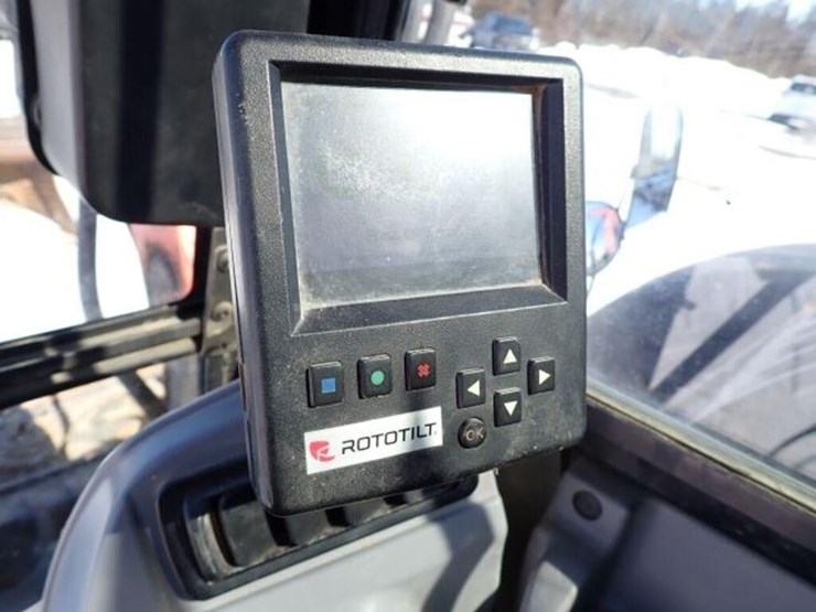 2017-kubota-kx080-4-image-15