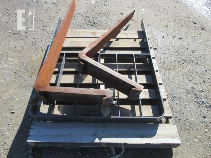 set-of-4'-x-5"-fork-tines-&-37"-fork-cage-image-2