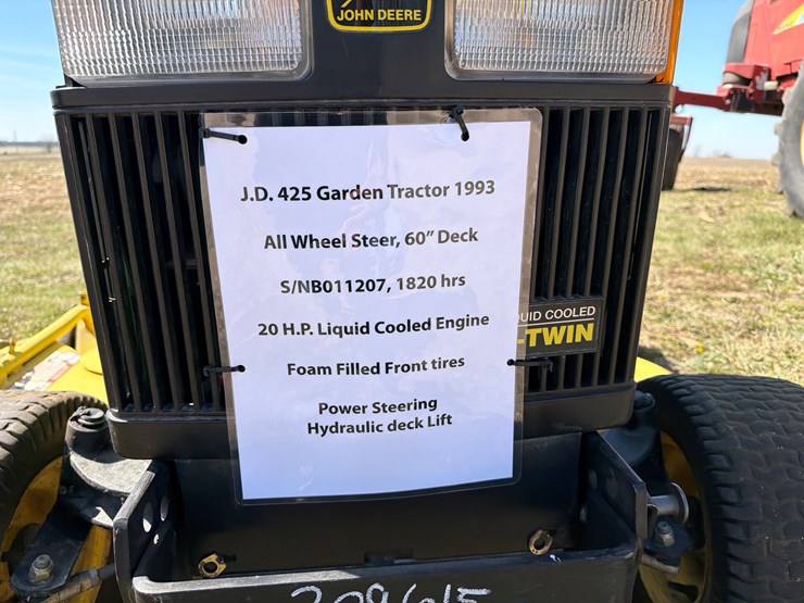 john-deere-425-image-3