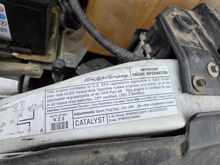 2003-ford-f350-image-40