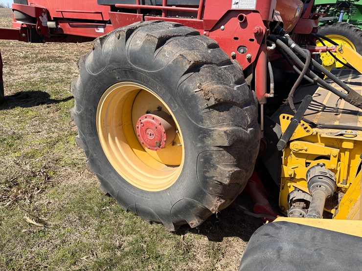 2008-new-holland-h8060-image-9