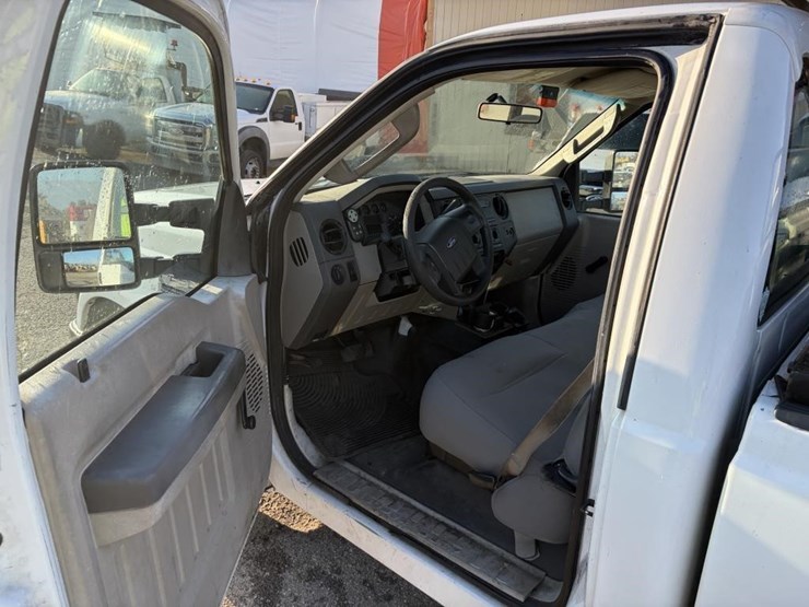 2008-ford-f250-sd-image-30