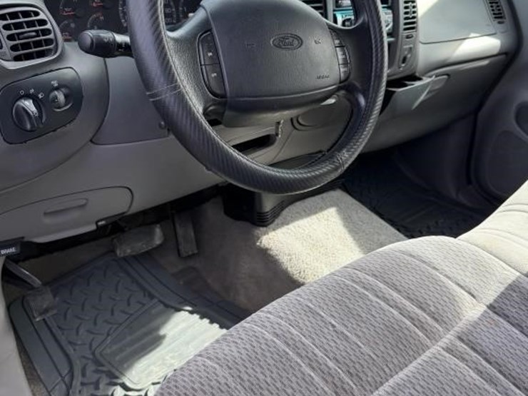 1997-ford-f150-image-18