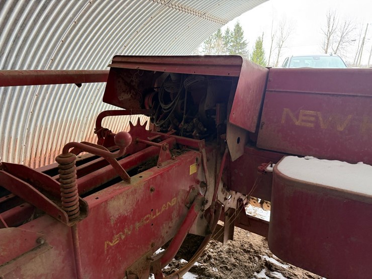 new-holland-278-image-16