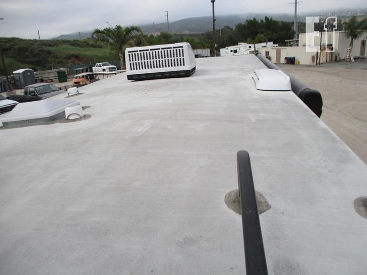 2020-jayco-jay-flight-rocky-mountain-edition-242bhs-image-31