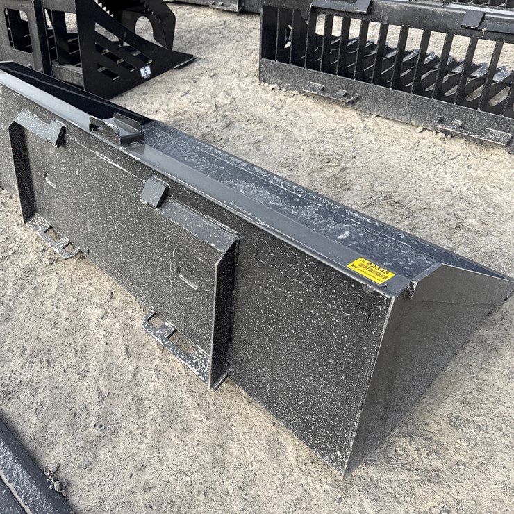 #2097 • Unused 78" Skid Steer Bucket w/Blade INV# 42343