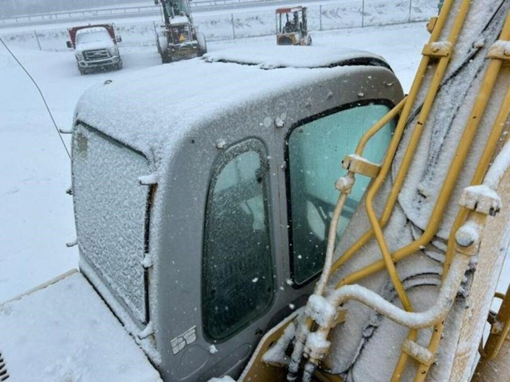 2000-kobelco-sk210-lc-image-37