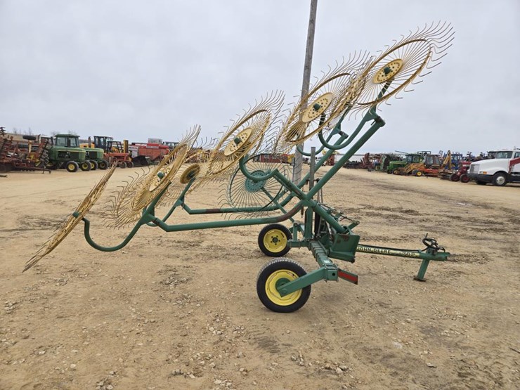 john-deere-702-image-7