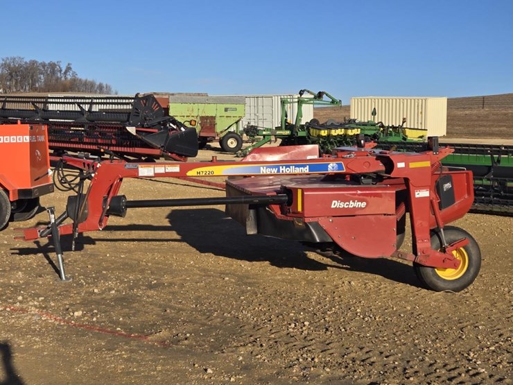 new-holland-h7220-image-3