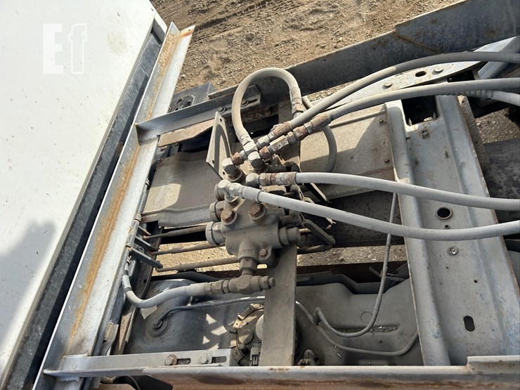 2001-dodge-ram-3500-image-56