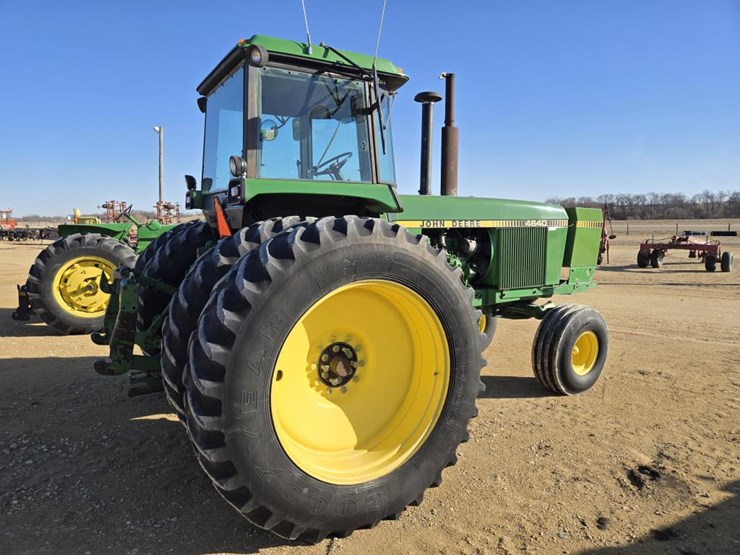 john-deere-4640-image-8