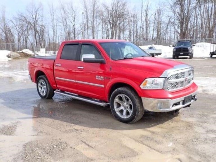 2018-ram-1500-laramie-image-7