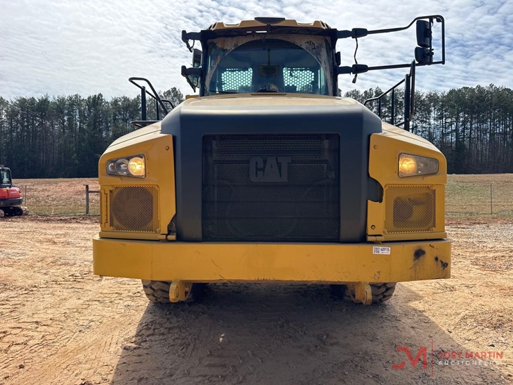 caterpillar-745-image-5