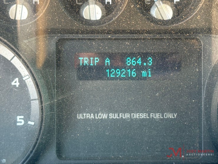 2013-ford-f750-xl-image-23