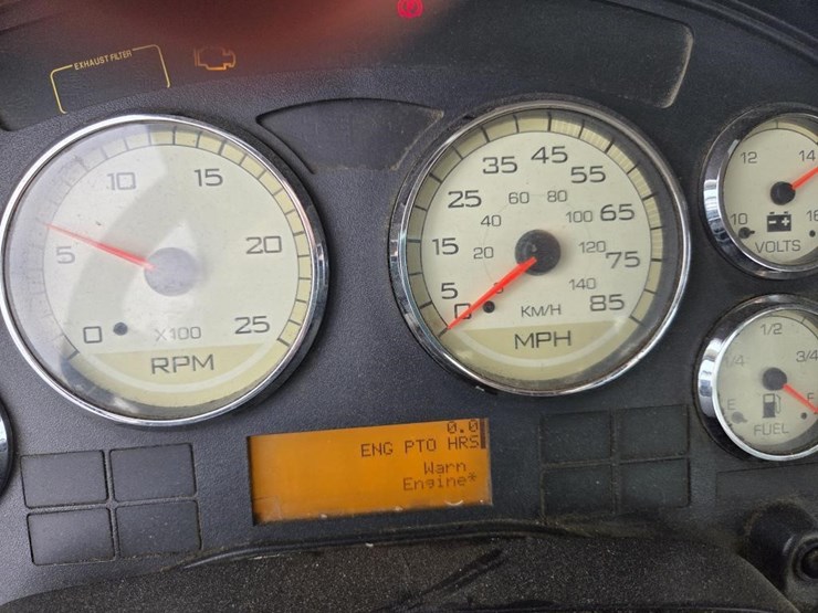 2016-international-prostar-image-63