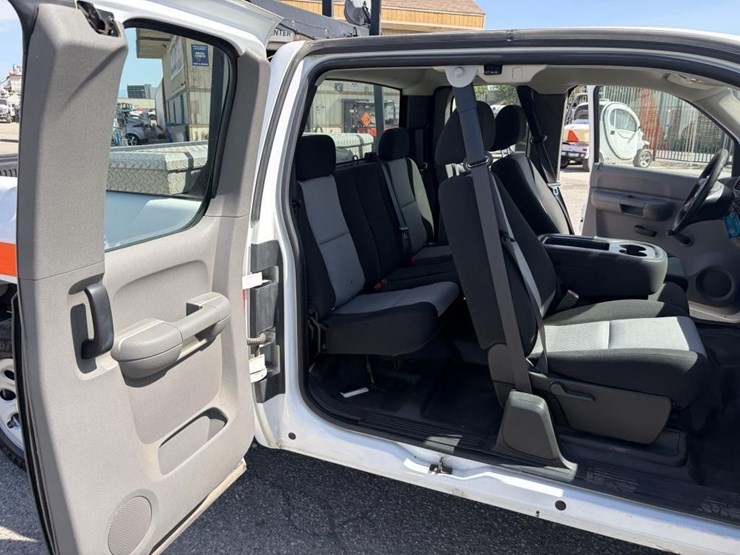 2008-chevrolet-1500-image-10