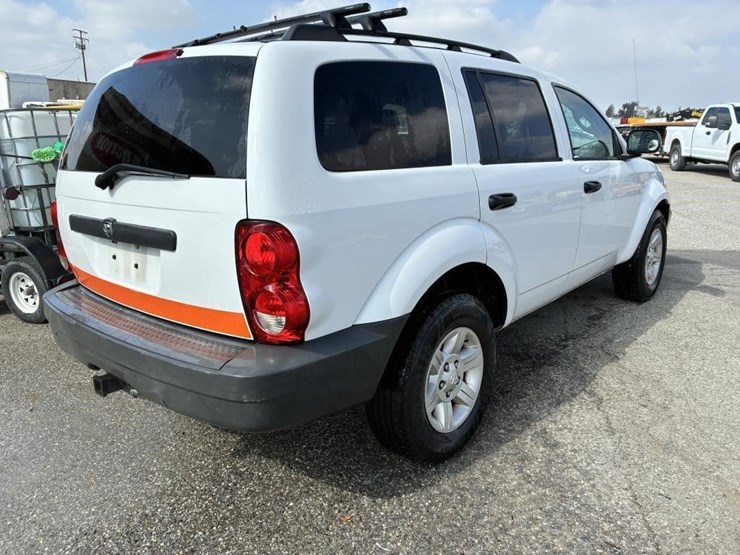 2008-dodge-durango-image-3