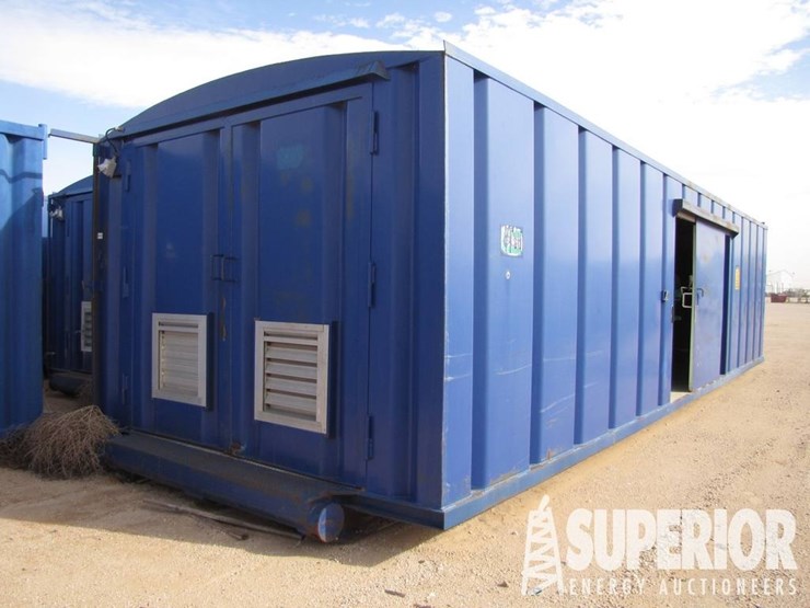 2012-caterpillar-c15-image-1