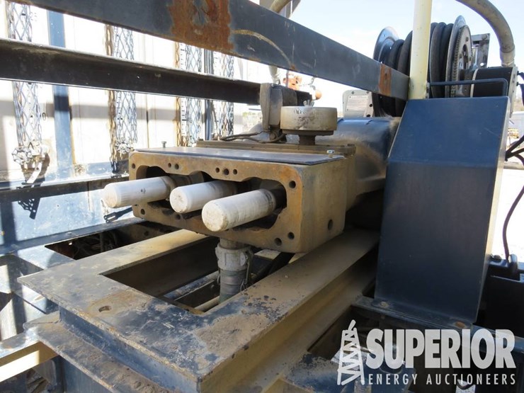 2005-international-durastar-4400-image-8