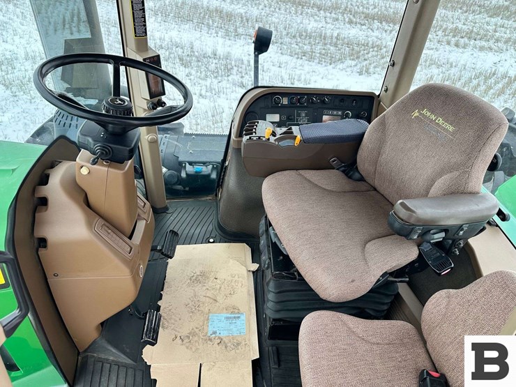 2011-john-deere-9530-image-151