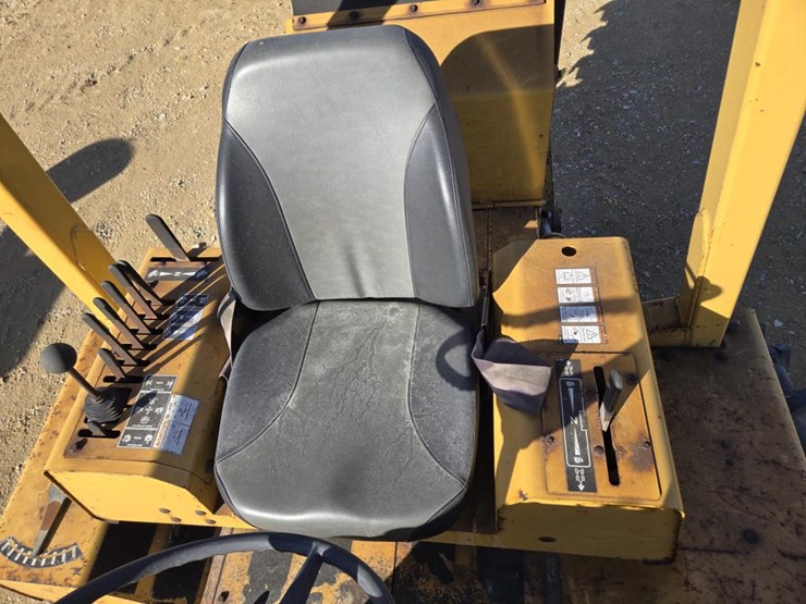 2007-vermeer-v8550a-image-15