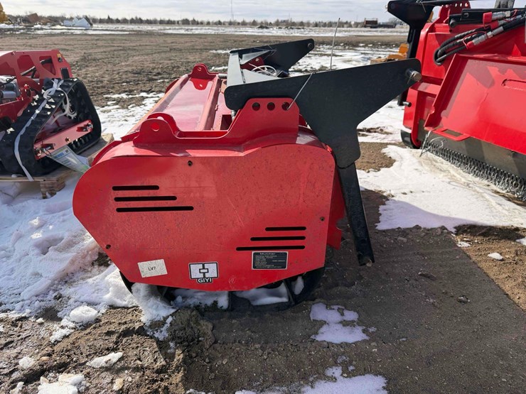 2026-mulcher-attachment-image-2