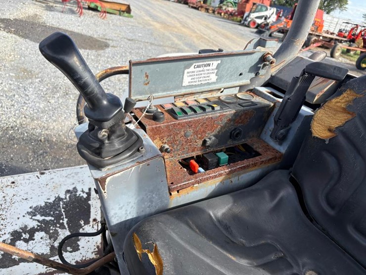 2005-terex-hr18-image-18