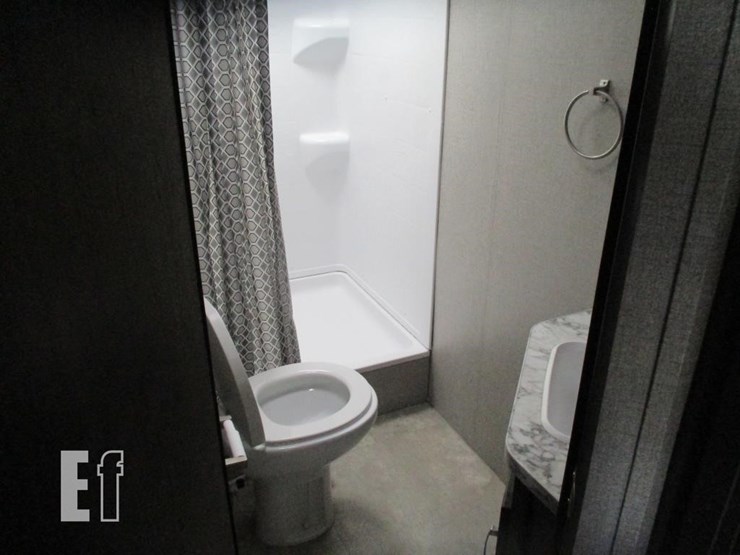 2020-jayco-jay-flight-rocky-mountain-edition-242bhs-image-9