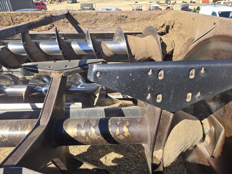 caterpillar-c7-image-17