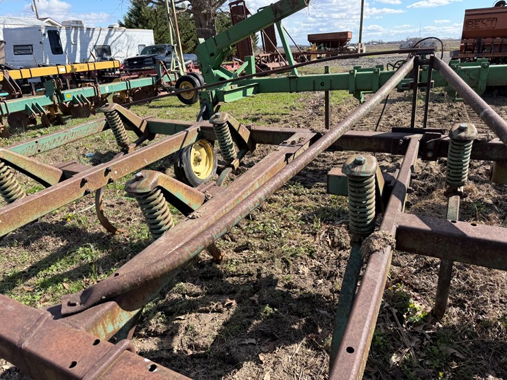 john-deere-1600-image-30