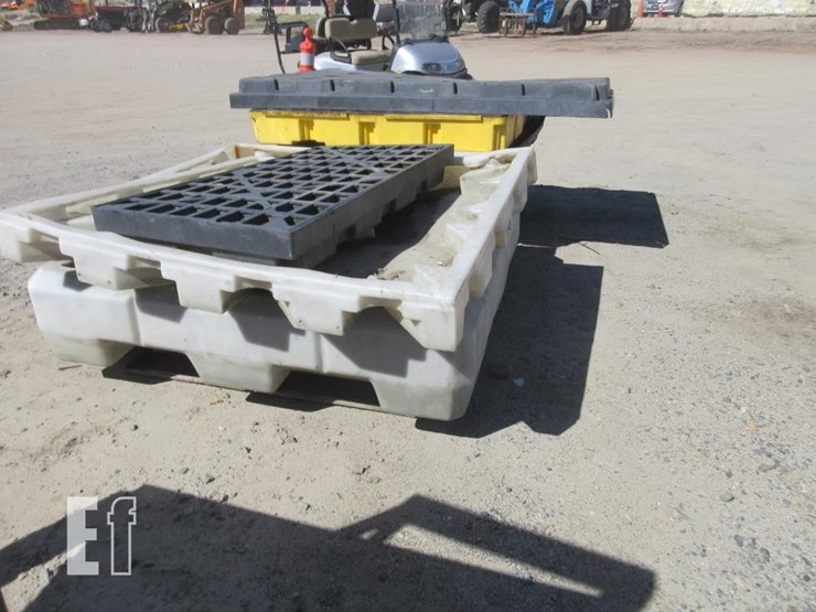 approx-(9)-oil-drum-catch-pallets/pans-image-4