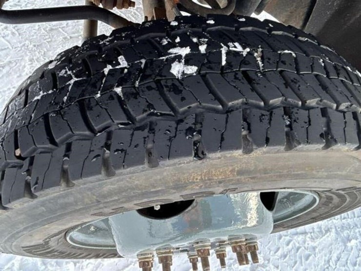 2015-ford-f550-xl-image-58